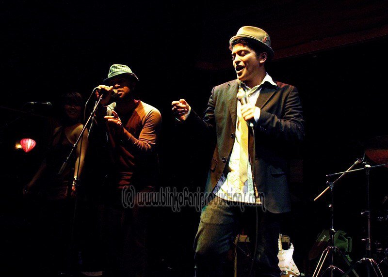 Bruno_Mars_142 