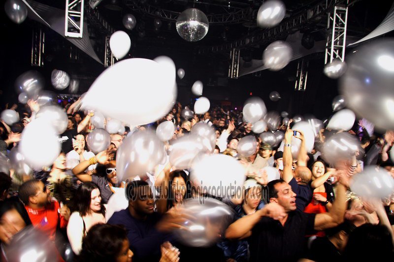 DEEP9anniv_077 
