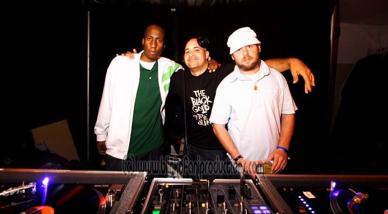 DEEP9anniv_140 