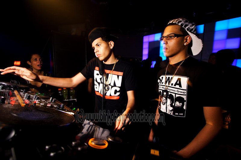 DEEP9anniv_169 
